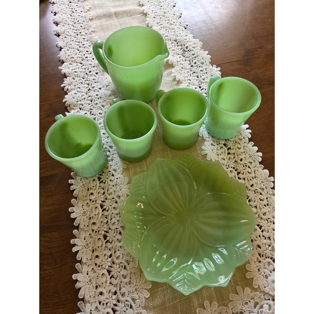 Vintage Jadeite Glass Set Pitcher 4 D-Handle Mugs and Lotus Flower Bowl